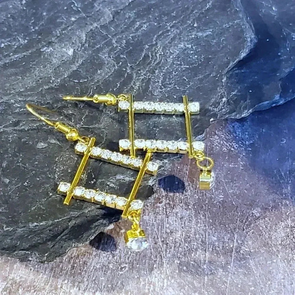 Edgy Gold Clear CZ Faux Diamond Open Rhombus Long Dangle Earrings - Picture 1 of 7